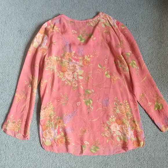 Cabi Top - Picture 3 of 3